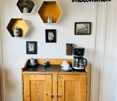 Munkfors Apartment | Rustic Haven Bed and Breakfast -Entire Private Apartment 2km from Klarälvsbanan and Swimming area
