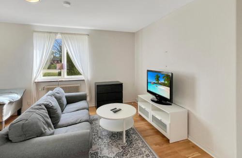Bergdala Apartment | Coparate Housing - Equipped Apartments For Work Crews - Up To 20 Beds!