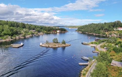 Lillesand House | 3 Bedroom Stunning Home In Brekkestø