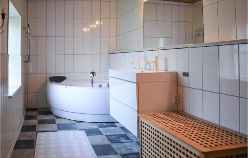 Vinslov House | Gorgeous Home In Vinslöv With Wifi