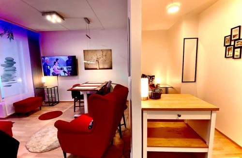 Vantaa Apartment | To LuxStudio SAVUsuite From Helsinki Airport 6 min, to City 27min, FreeParking in Kivistö
