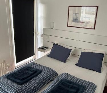Vaster House | Calm villa-apartement near the sea and nature