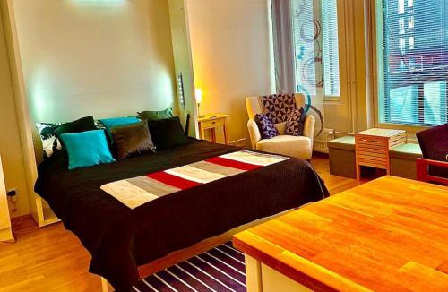 Vantaa Apartment | To LuxStudio KARNEOLI From Helsinki Airport 6 min, to City 27min, Free Parking in Kivistö
