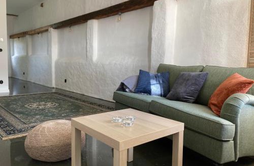 Flyinge Apartment | Roslövs gård B&B