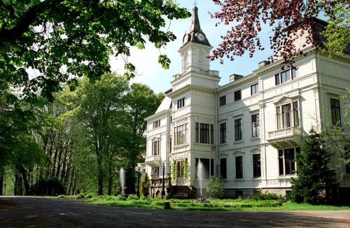 Molnlycke Hotel | STF Wendelsberg Hotel & Hostel