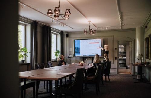 Hallstahammar Hotel | Åsby Hotell