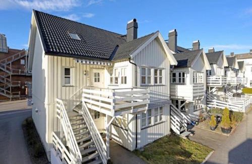 Tonsberg Apartment | 120m2 Tønsberg Brygge Solrike terrasser Parkering