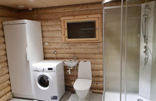 Tunturi-Lappi Ski Chalet | Tunturihuvila III
