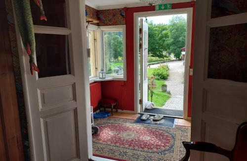 Ucklum Bed & Breakfast | Älgbergets Bed & Breakfast