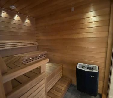 Bohus-Bjorko Cabin | Björkö SeaLodge