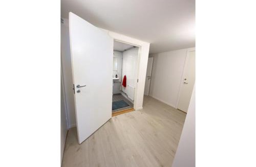 Strangnas Apartment | Newly renovated apartment - Strängnäs, Ekorrvägen