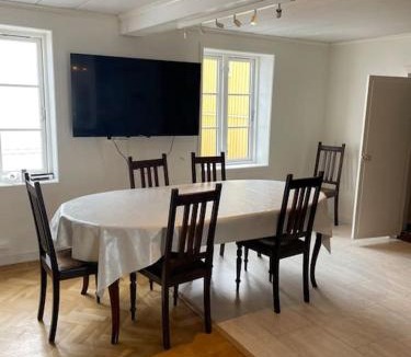 Peru-Lidhem Apartment | Central lägenhet i 1700-talshus