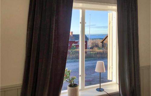 Rattvik House | Gorgeous Home In Rättvik With Lake View
