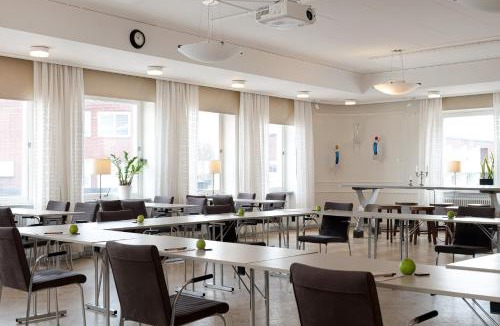 Storgardet-Tallasen-Tostero Hotel | Hotel Bishops Arms Strängnäs