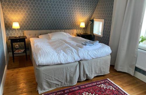 Bjalbo Bed & Breakfast | Bjälbo Gästhus B&B
