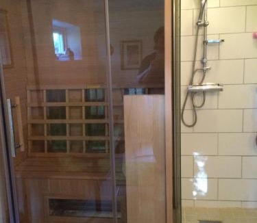 Nyhamn Bed & Breakfast | Martebo Bed & Breakfast