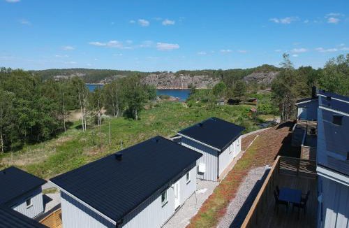 Lokholmen House | Hällestrand Village