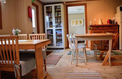 Gardsjo Bed & Breakfast | Ekologiska Fru Gran B&B i Tiveden