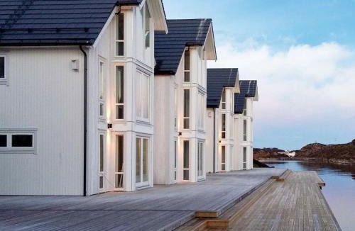 Averoy Municipality House | Holiday home averøy IV