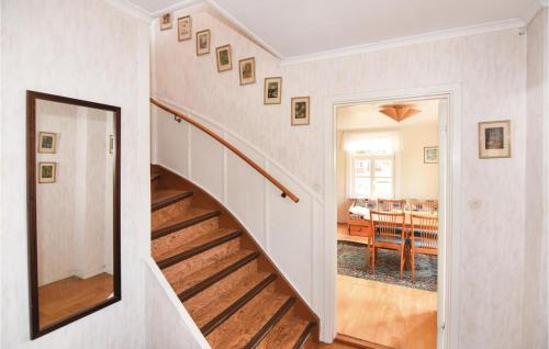 Tomten House | Beautiful Home In Dalum With Kitchen