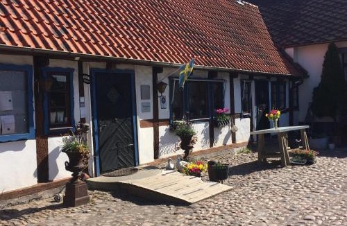 Jonstorp Hotel | Tunneberga Gästgifvaregård