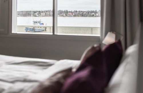Ekenaes Hotel | Hotel Sea Front