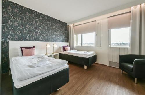 Ekenaes Hotel | Hotel Sea Front