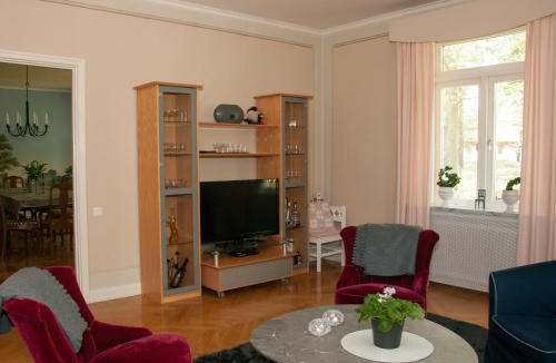 Bro Bed & Breakfast | Ekeby i Bro