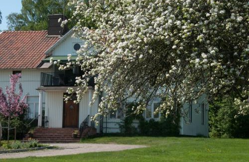 Bro Bed & Breakfast | Ekeby i Bro
