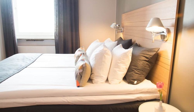 Hotell Aston