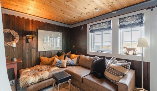 Korsholmen - by Classic Norway Hotels in Averoy