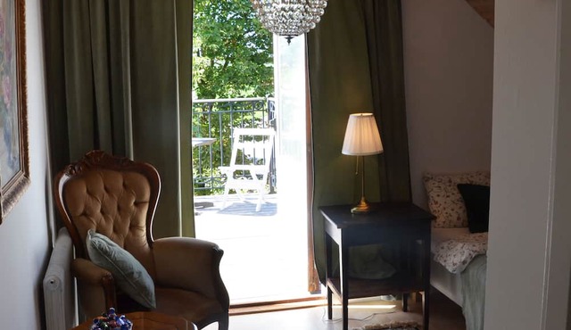 Lanthotell Lögnäs Gård