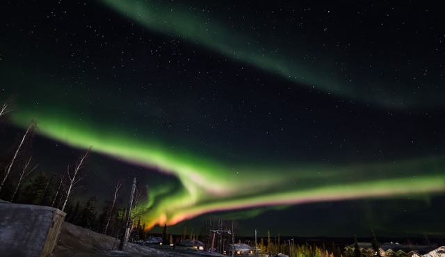 Arctic Light Guesthouse - Own house next door to world famous ICEHOTEL in Kiruna N