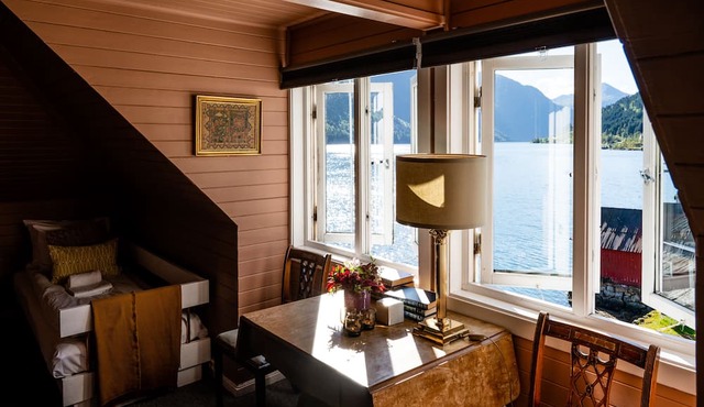Fjærland Fjordstove Hotell in Sogndal