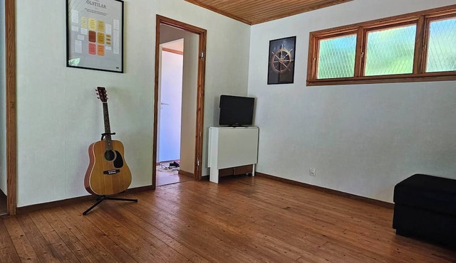 Cottage , Private Sauna for 8 People and big Garden