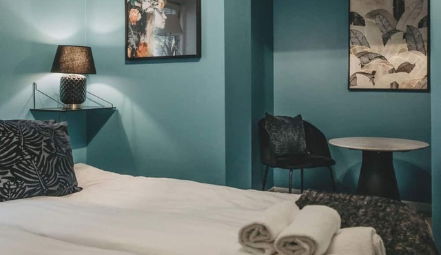 Nice 4-star Hotel Room With Free Breakfast