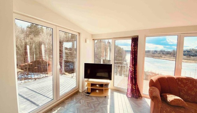 Bjurvik's Villa - Flat 3 - Business Customers Only in Flen