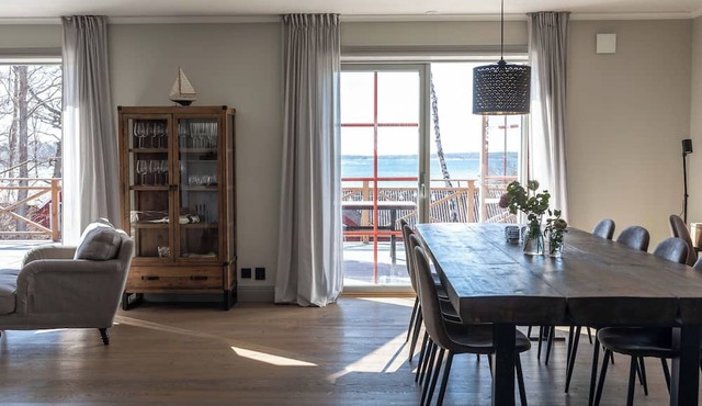 Bergs Gård & Hållsvikens Gård