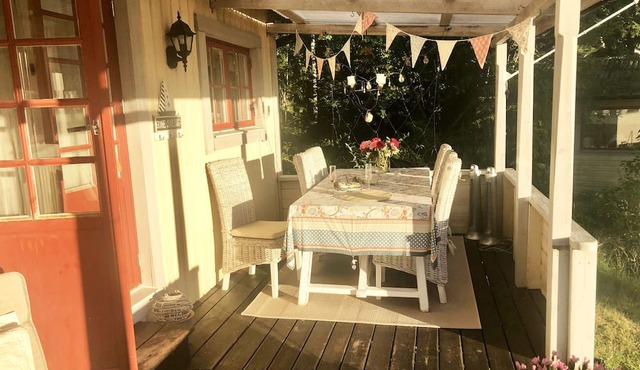 Pleasant accommodation with its own beach located along the Jungfrukusten | SE20023 in Gävle