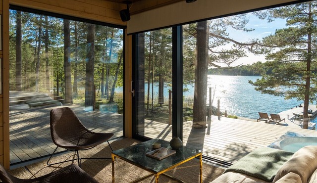 "Grand Designs': Finland's Most Luxurious Villa in Kirkkonummi