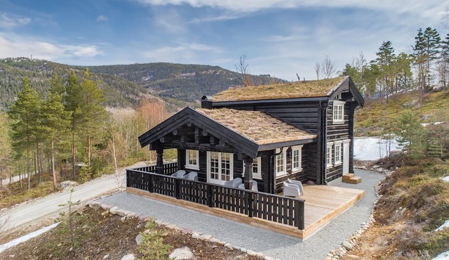 Holiday home Tuva Hytte in Vråliosen