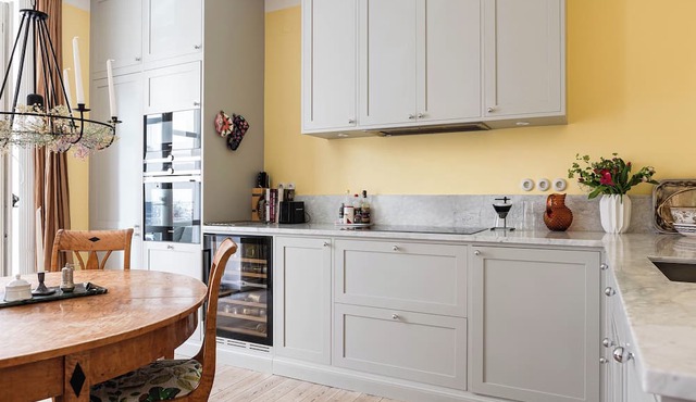 Family flat, in the middle of trendy Sofo