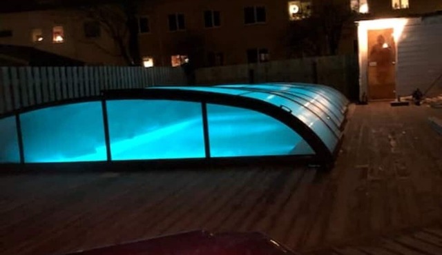 Luxary city center villa med extra everything. Pool, Outdoor kitchen in Kalmar
