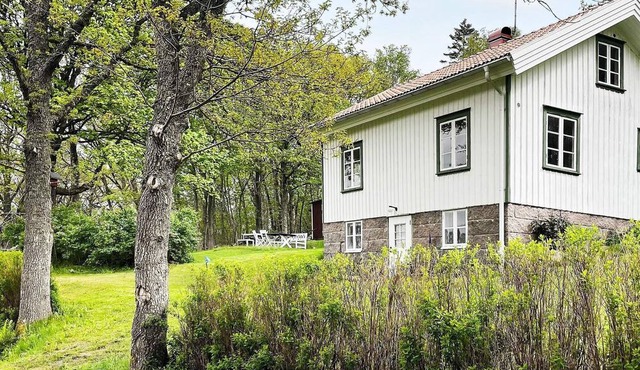 6 person holiday home in BRASTAD-By Traum