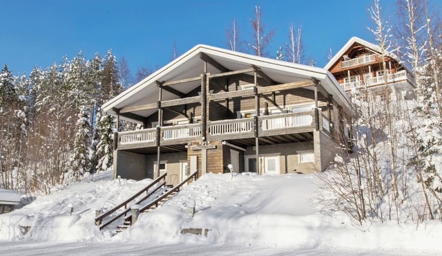 Hallan paroni a paritalo by Interhome in Hyrynsalmi