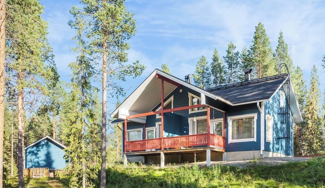 Ylläksen sirppikuu 2 by Interhome in Ylläsjärvi