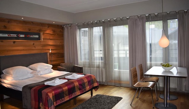 Levi Suites Unna Mànnu
