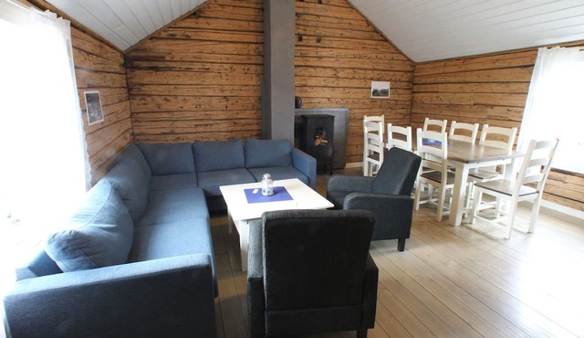 Å Rorbuer - by Classic Norway Hotels in Moskenes