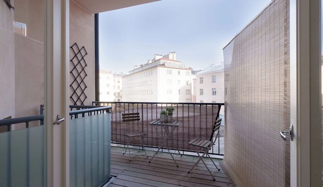 Hotel-standard design apartment with sea view