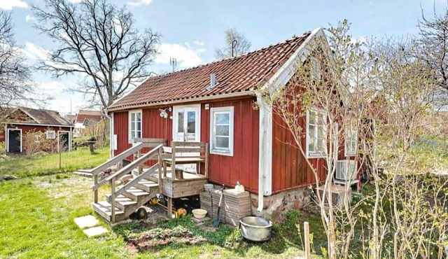 Fiskebon – Traditional Fisherman’s Cottage by the Baltic Sea in Figeholm in Figeholm